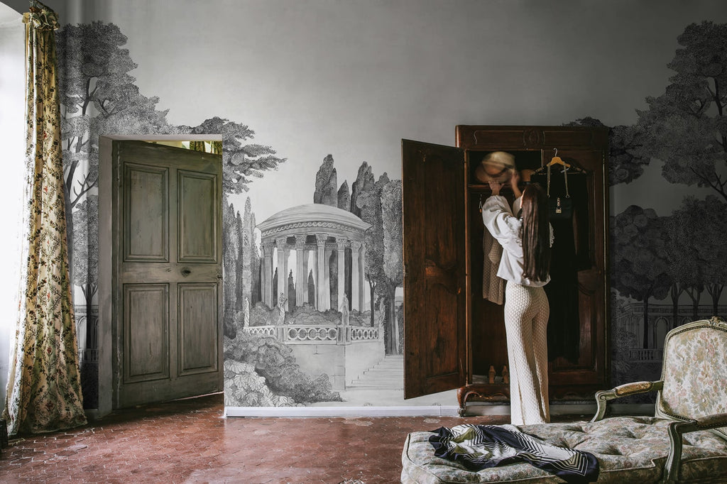 Chatsworth Park Mirrored, Graphite Wallcoverings