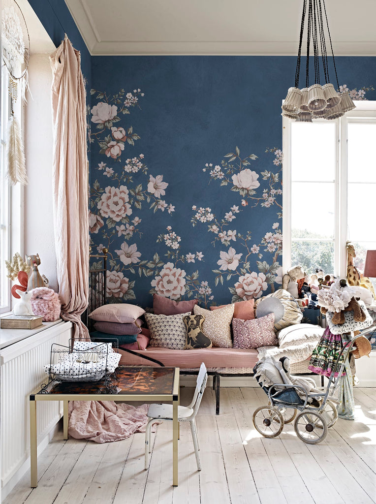 Floral Chinoiserie, Dark Blue Wallcoverings