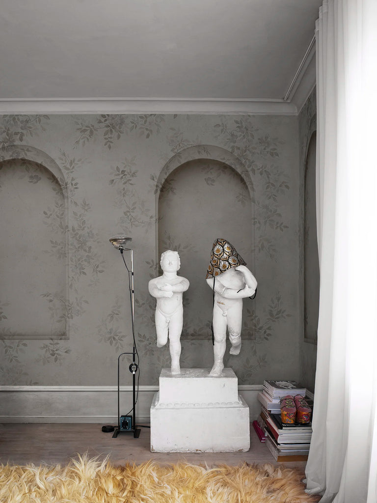 Daydream Arches, Gray Wallcoverings
