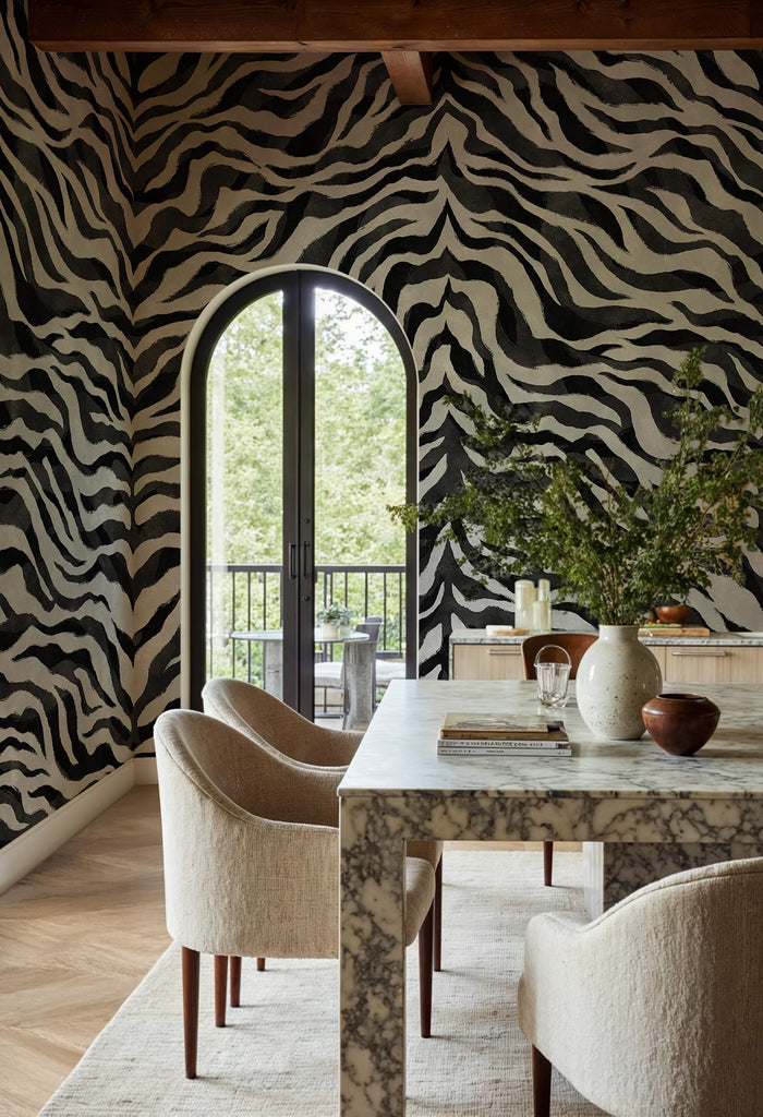 Animal Luxe, Black &amp; White