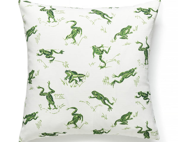 Calabasas Cnty Outdoor Pillow Square 22X22 Snap Pea | Scalamandre