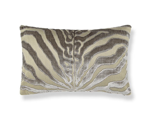 El Morocco Pillow Lumbar 14X22 Fog | Scalamandre