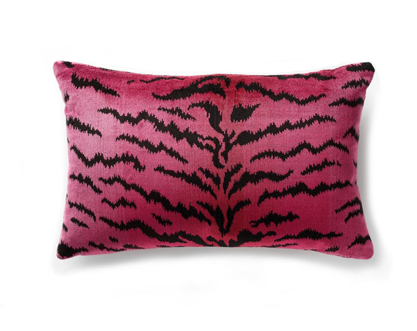 Tigre Pillow Lumbar 14X22 Reds & Black | Scalamandre