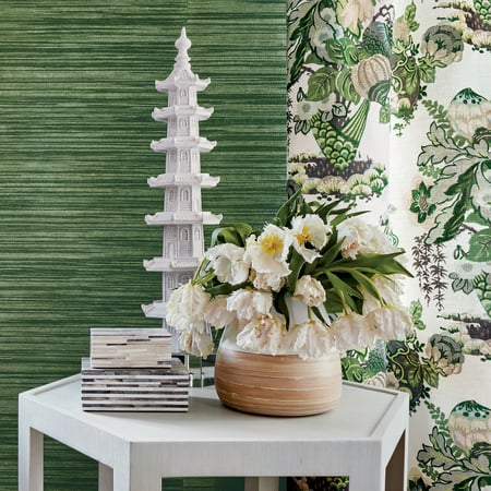 Gaya, Emerald Green