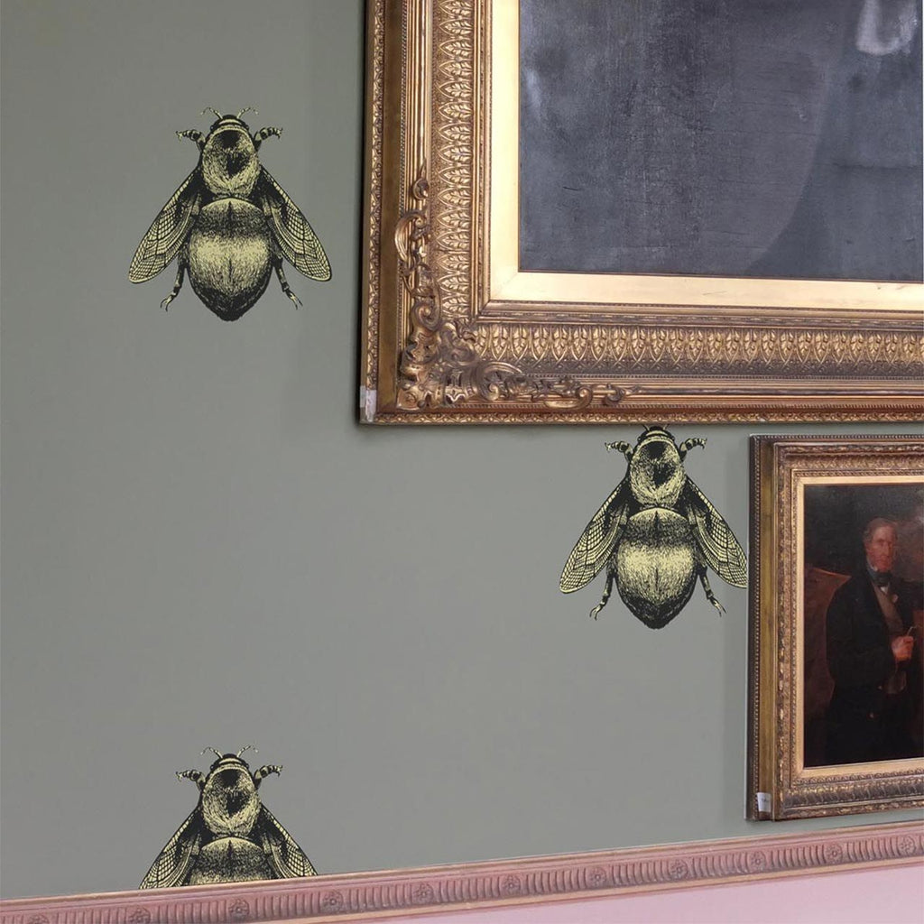 Napoleon Bee Black & Gold on Grey