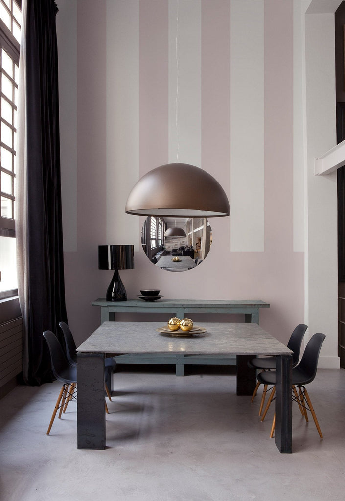 Linde Pink, Roll Vinyl
