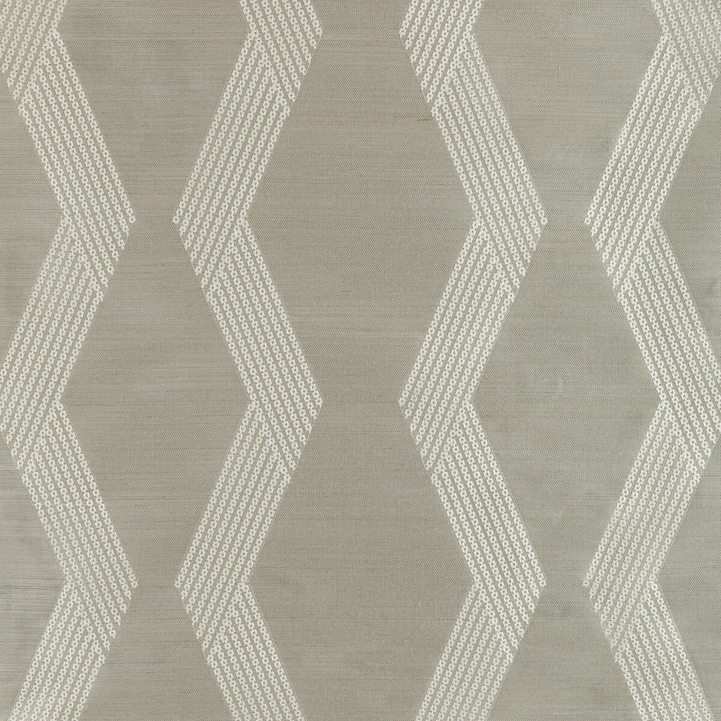 Chainlink Emb Sisal - Grey Grey | Kravet Couture | Modern Luxe Wallcovering | Modern Wallcovering Embroidery