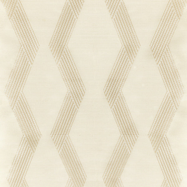 Chainlink Emb Sisal - Bone Ivory | Kravet Couture | Modern Luxe Wallcovering | Modern Wallcovering Embroidery