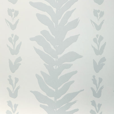 Climbing Leaves Wp - Mist Light Grey | Kravet Couture | Atelier Wallcovering | Botanical & Floral Wallcovering Print