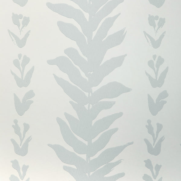 Climbing Leaves Wp - Mist Light Grey | Kravet Couture | Atelier Wallcovering | Botanical & Floral Wallcovering Print