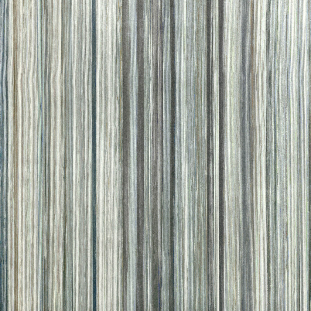 Tomoko Wallpaper Oxide | Romo Europe