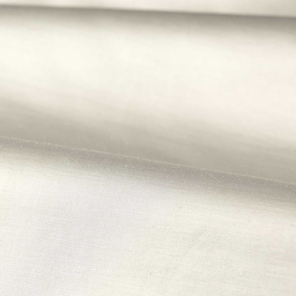 Amoret Performance Platinum White | Zoffany