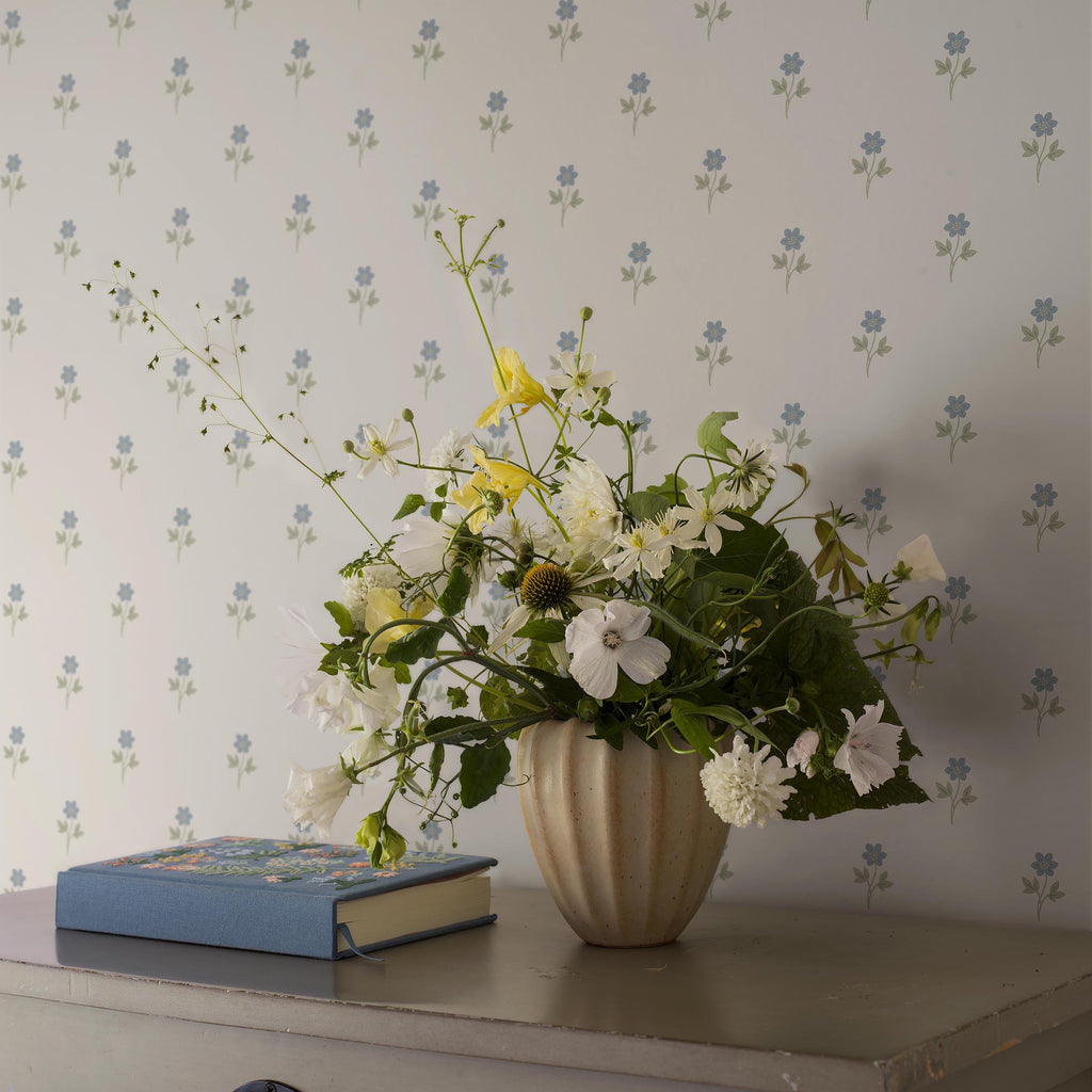 ANEMONE BY BORÅSTAPETER BLUE | Schumacher - Image 8