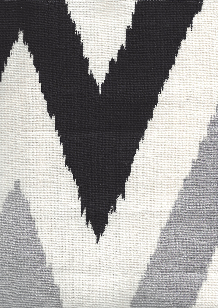 Tashkent II, Black Metallic on Oyster