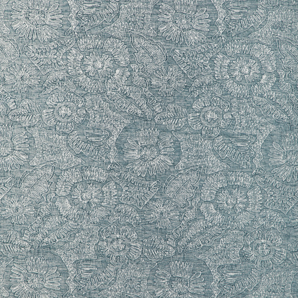 Chenille Bloom, Light Gray