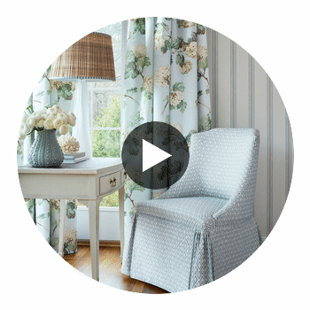 Beckley Stripe Sky Blue, Cream Wallpaper | Thibaut Circular Swatch | Thibaut