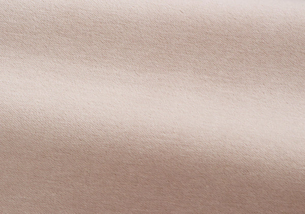 Duke - mohair velvet Rose Ancien | Pierre Frey