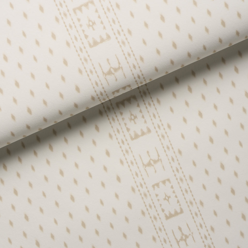 Indah Batik NEUTRAL | Schumacher - Image 8
