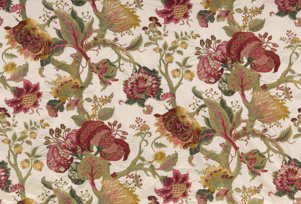 Beaumesnil - broderie Multicolore | Pierre Frey