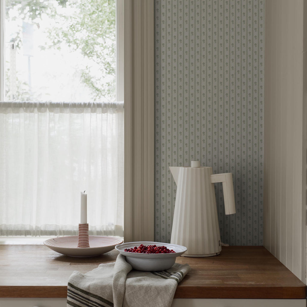 LILLA LYCKAN SAGE | Schumacher - Image 6