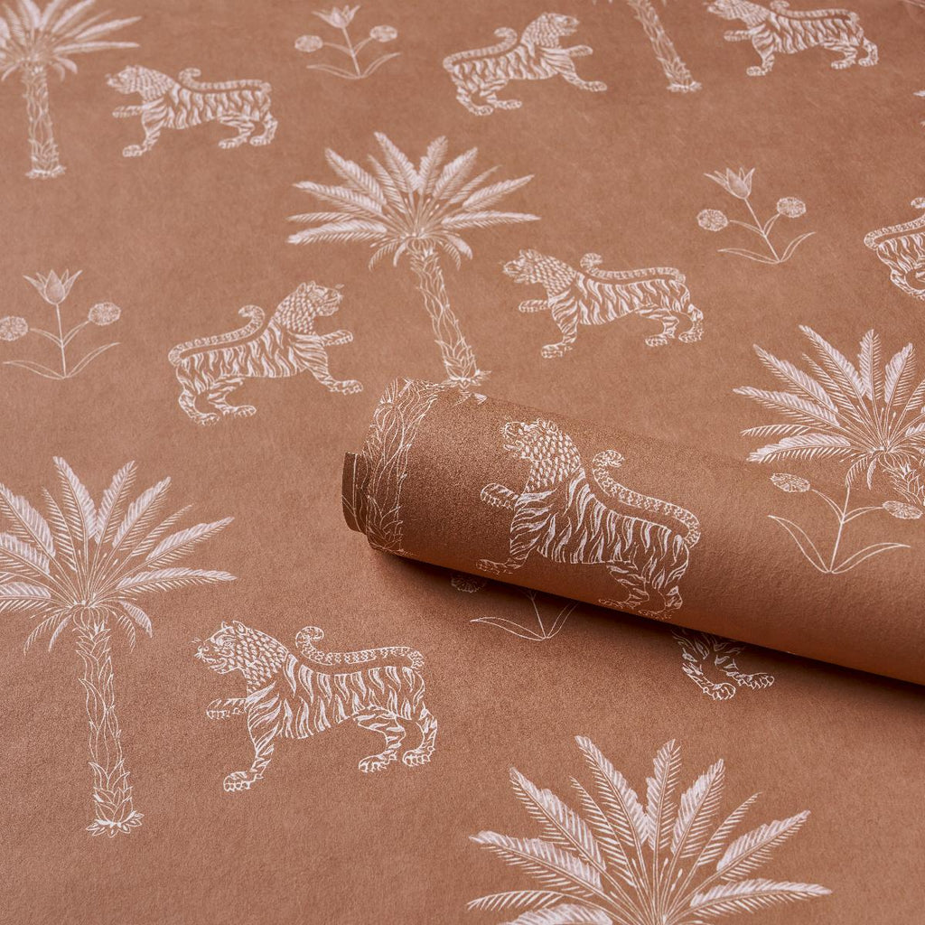 TIGER PALM SILHOUETTE MEDITERRANEAN SPICE | Schumacher - Image 15