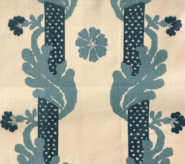 Henriot Stripe, Turquoises on Tinted Linen Wallcoverings | Quadrille