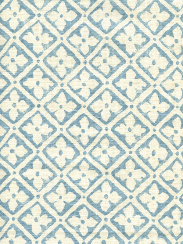 Puccini, Windsor Blue on Tinted Linen Wallcoverings | Quadrille