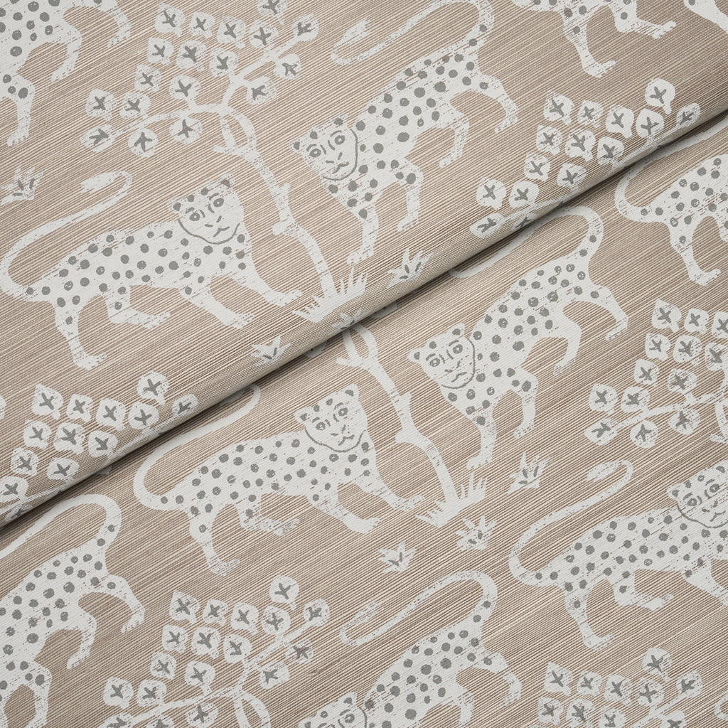 WOODLAND LEOPARD SISAL SILVER | Schumacher - Image 8