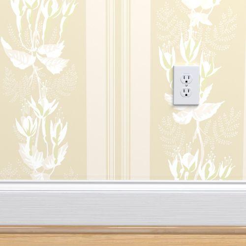 Victoria Vintage Cream Self Adhesive Removable