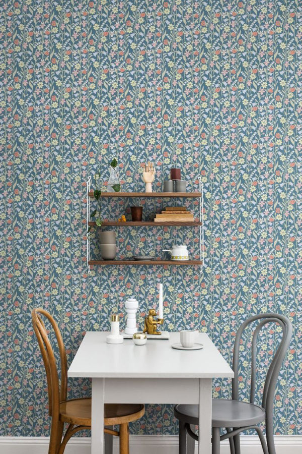 Juniflora dark blue Wallcovering | Sandberg