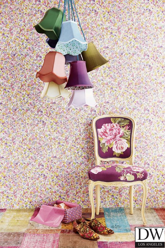 Pradera Pineapple Vintage Floral Wallpaper
