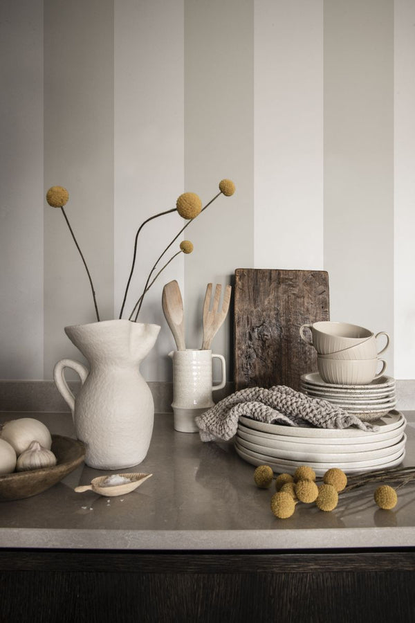 Magnus clay Wallcovering | Sandberg