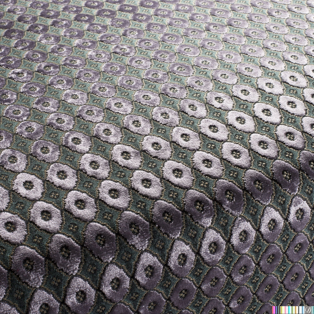 Enasca Circle Cut Velvet