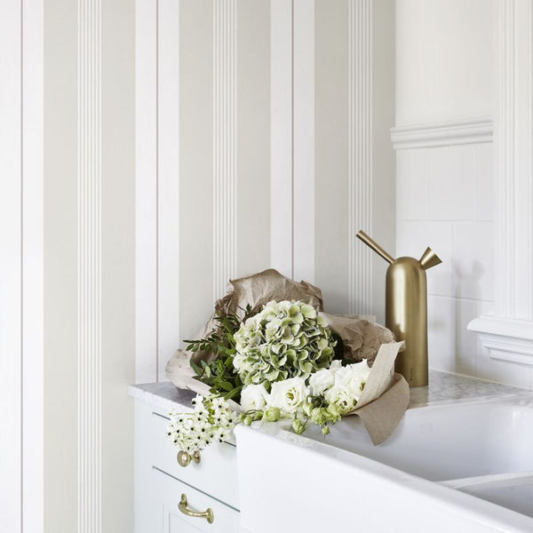 Kristina light grey Wallcovering | Sandberg