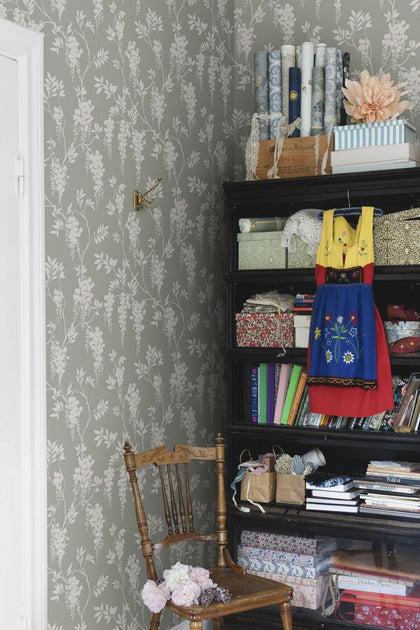 Hedvig - Garden Green Wallcovering | Sandberg