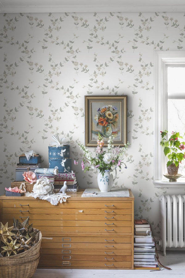 Maria - Spring Green Wallcovering | Sandberg