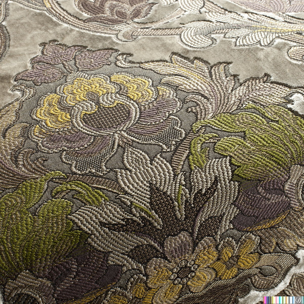 Taormia Woven Damask Velvet
