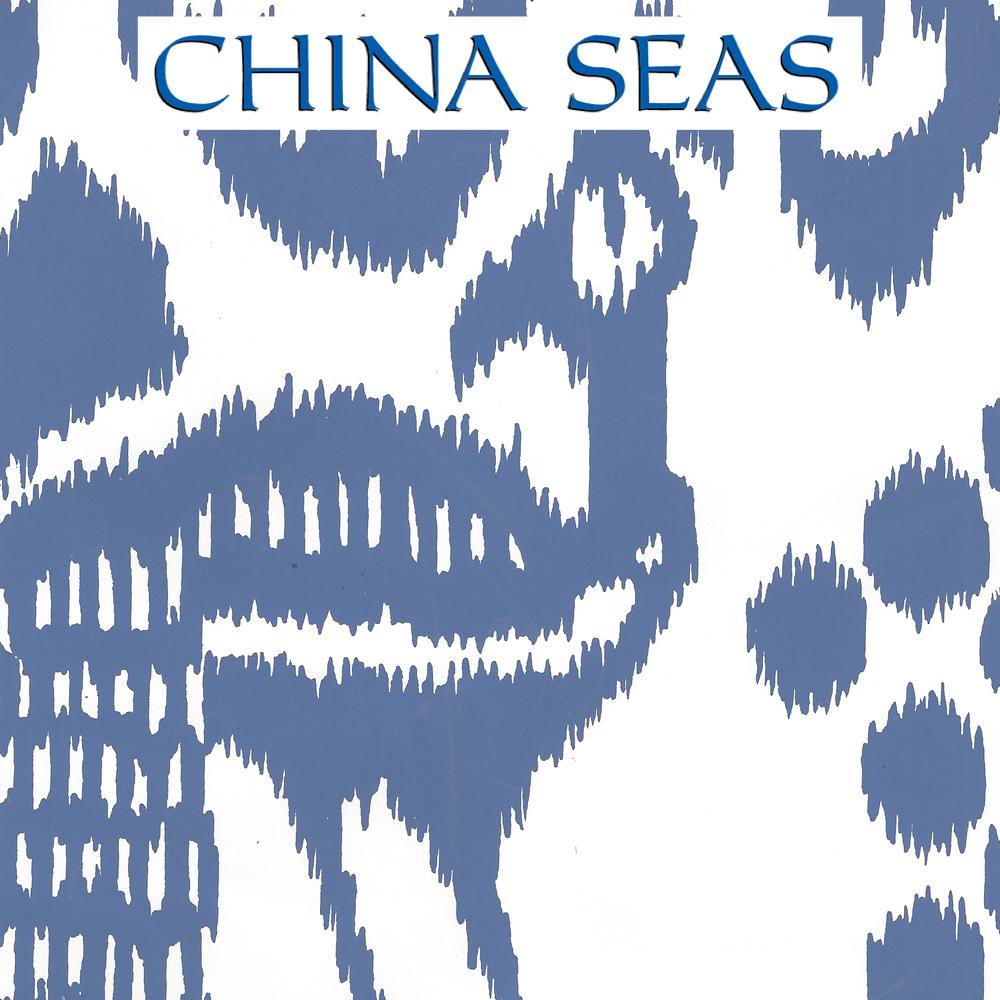 Bali Isle New Navy on Almost White Screen Printed Wallpaper | China Seas