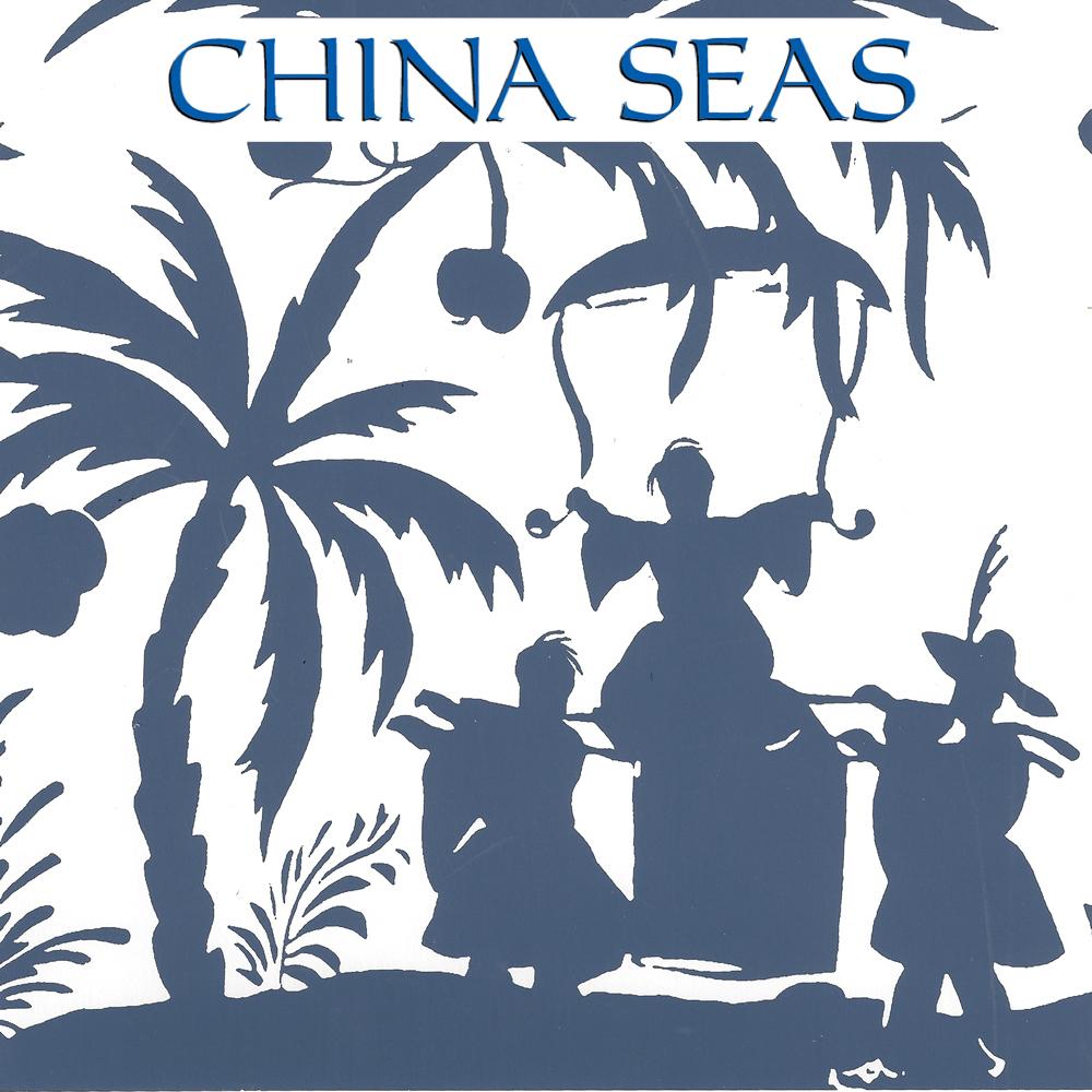 Lyford Pagoda Petite Navy on White Screen Printed Wallpaper | China Seas