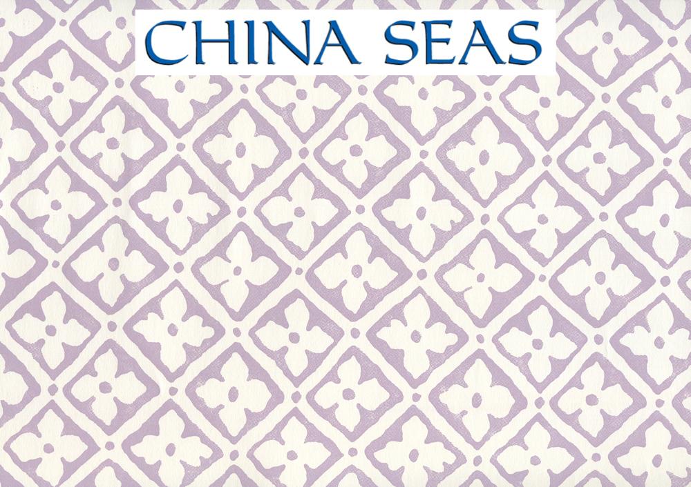 Puccini Lavender on Almost White Screen Printed Wallpaper | China Seas