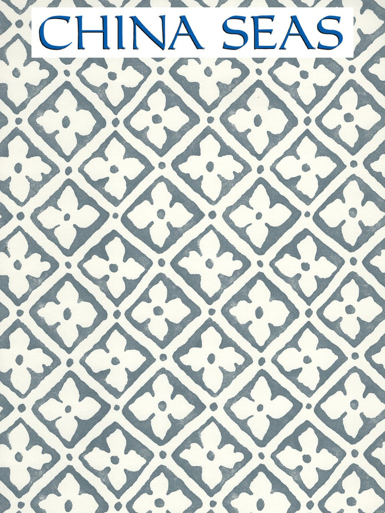 Puccini Slate on Almost White Screen Printed Wallpaper | China Seas