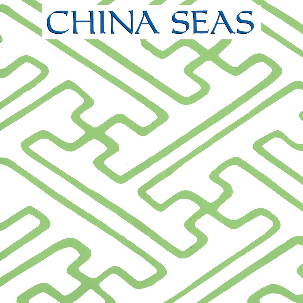Saya Gata Lines Kelly Green on White Screen Printed Wallpaper | China Seas