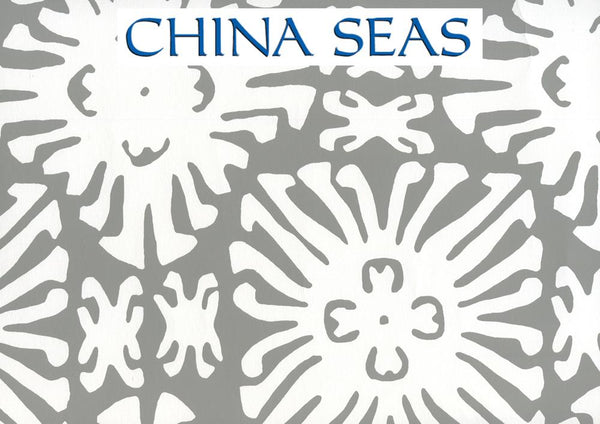 Sigourney Reverse Small Scale Gray on White Screen Printed Wallpaper | China Seas