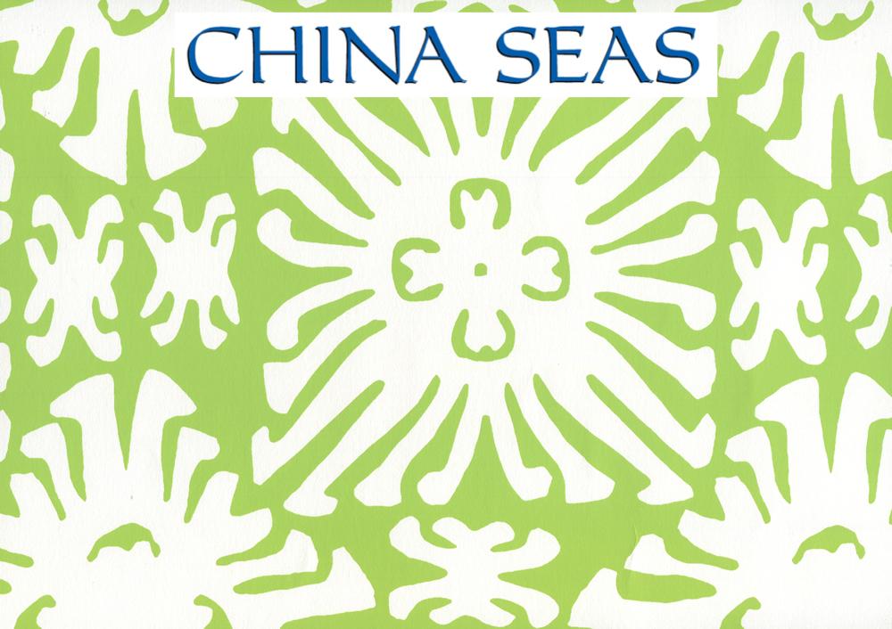 Sigourney Reverse Small Scale Jungle Green on White Screen Printed Wallpaper | China Seas