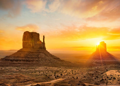 Monument Valley | Rebel Walls