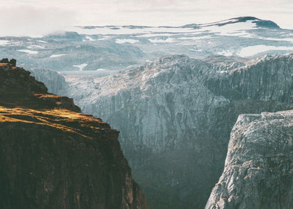 Mount Giant | Rebel Walls