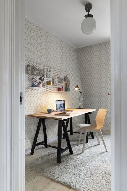 Maskrosen spring green Wallcovering | Sandberg