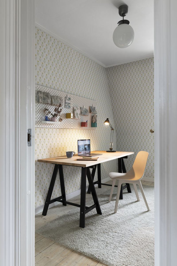 Maskrosen spring green Wallcovering | Sandberg
