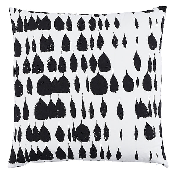 Queen Of Spain 22" Pillow Black | Schumacher Pillows