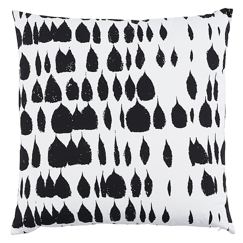 QUEEN OF SPAIN 24" PILLOW Black